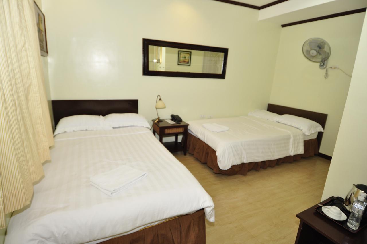 Seascape Resort Batangas Exterior foto